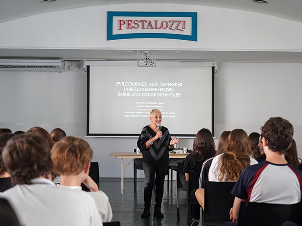 Encuentro con Erika Rosenberg